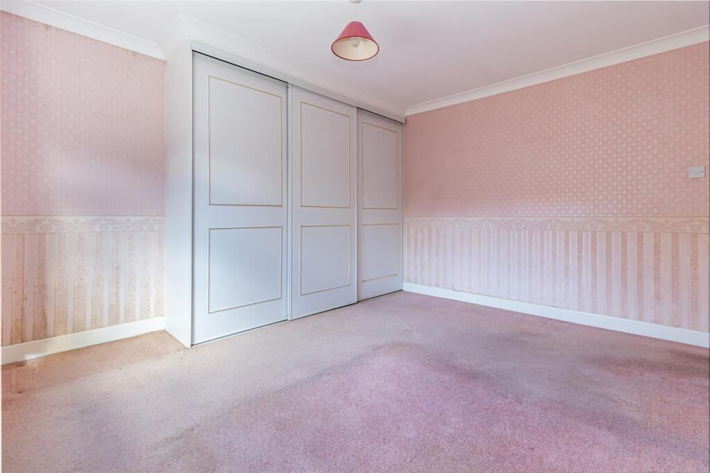 Bedroom-2-2.jpg
