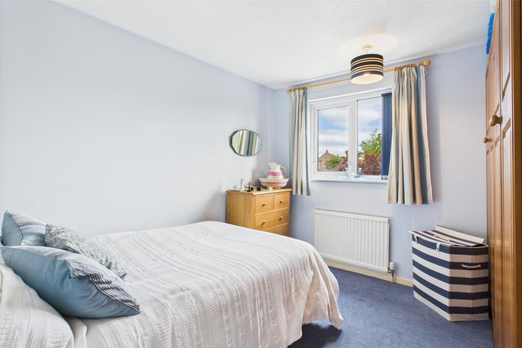 CAM03162G0-PR0269-STILL033