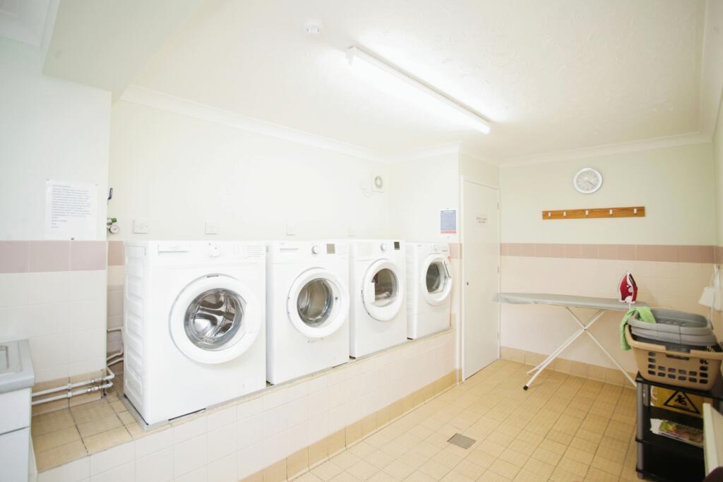 COMMUNAL LAUNDRY