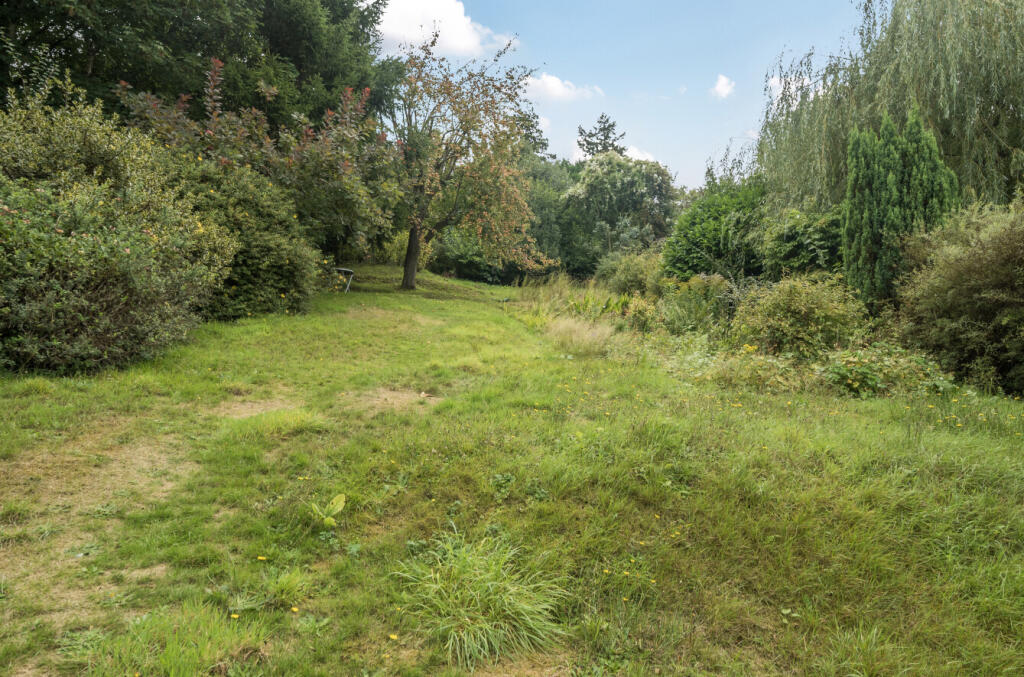 1347495-3-68bec16...