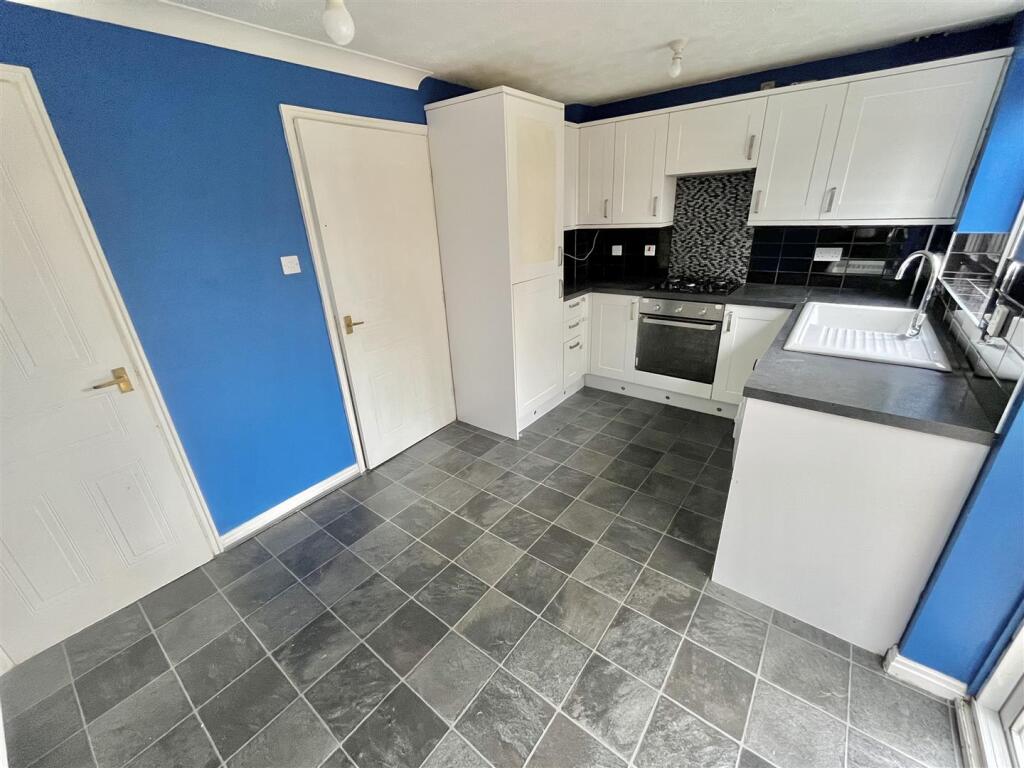 Breakfast Kitchen Aspect 2