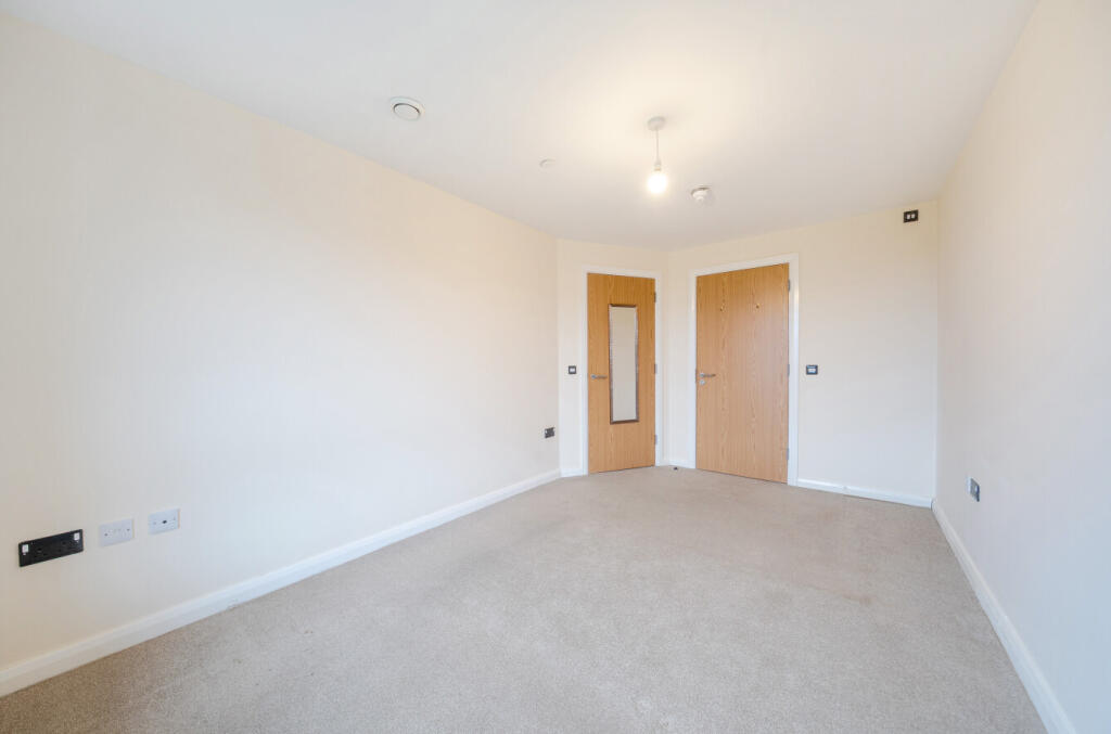 1387729-14-693850...