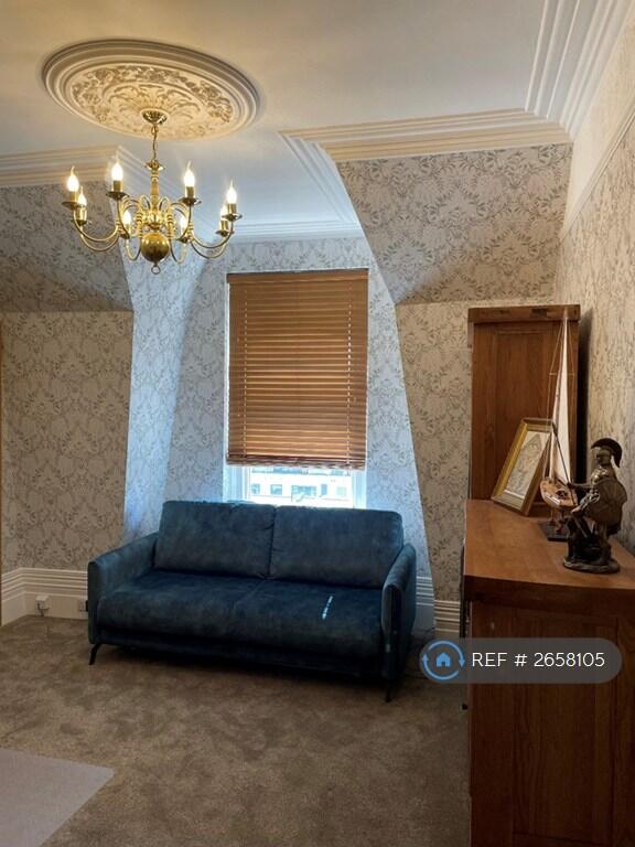 Study/Bedroom 2