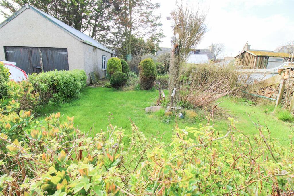 GARAGE &amp; GARDEN ACROSS ROAD (2)-2.jpg