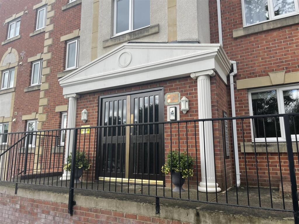 FRONT EXTERNAL