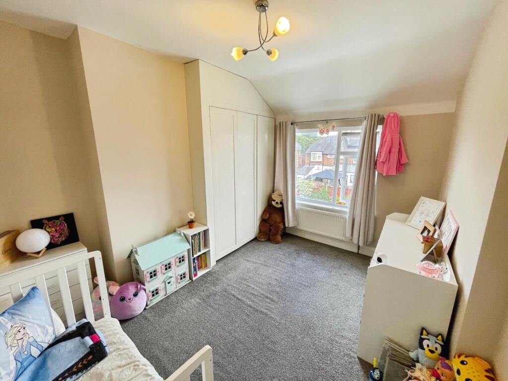 edb19130--4EF1-9B8D-6B32F4145635-12272-00000FB933B