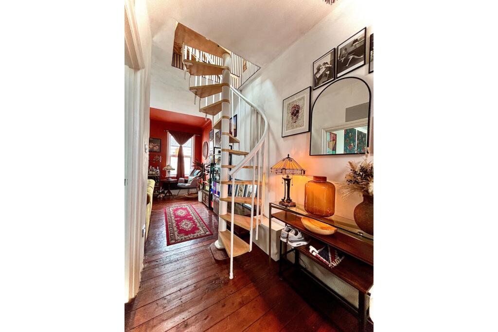 Second Floor Landing