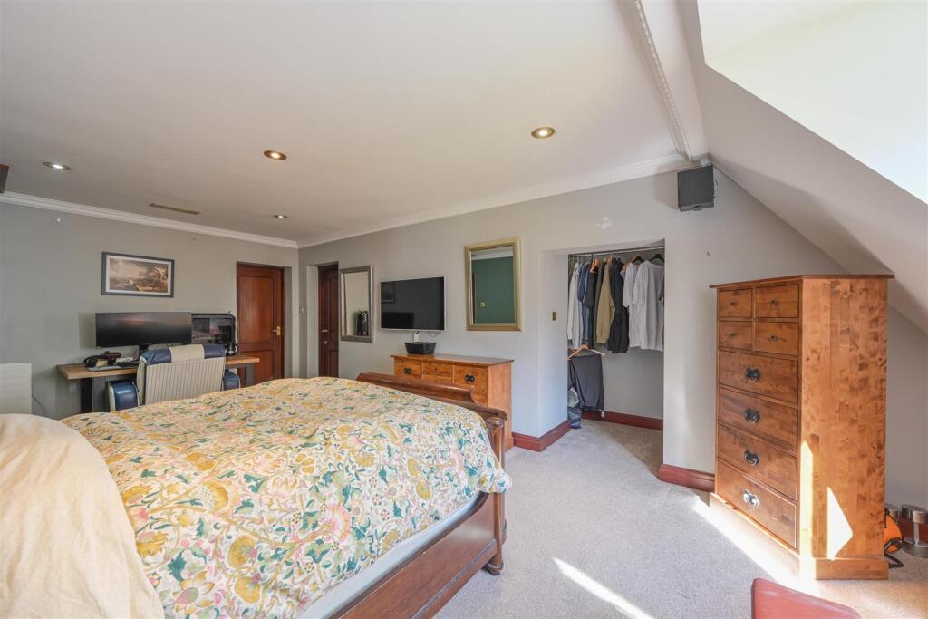 Court Manor (2 of 5).jpg