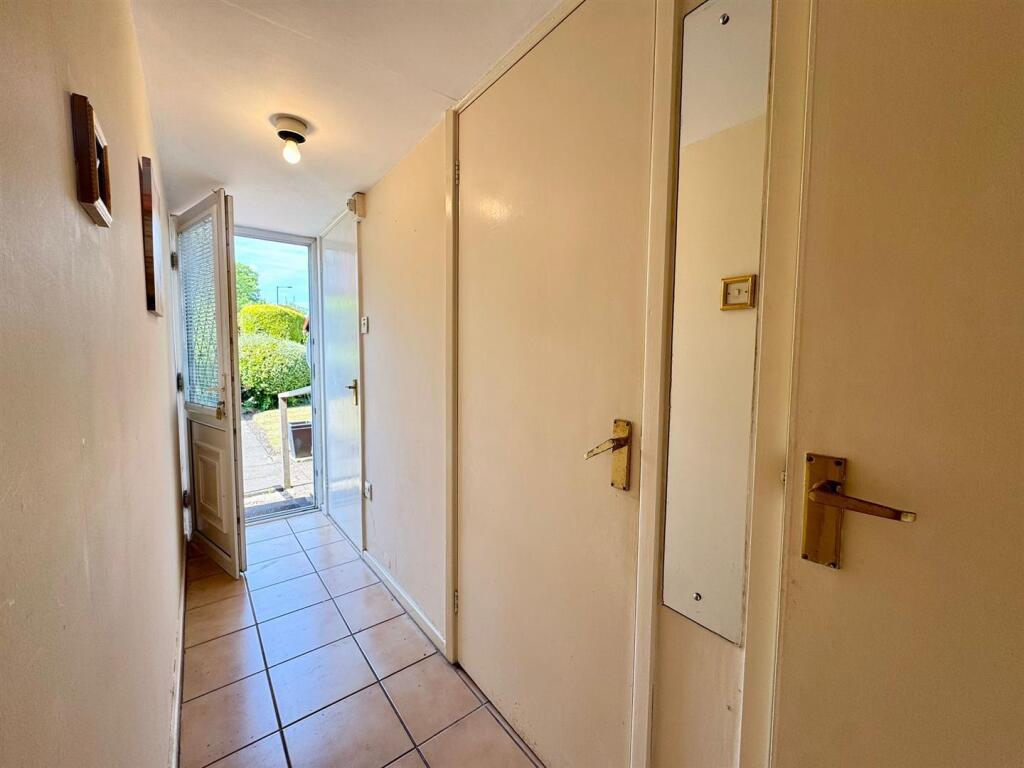 Inner Hall/Boot Room