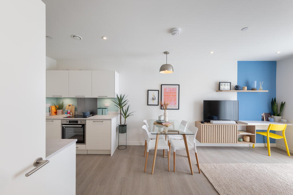 Show Apartment