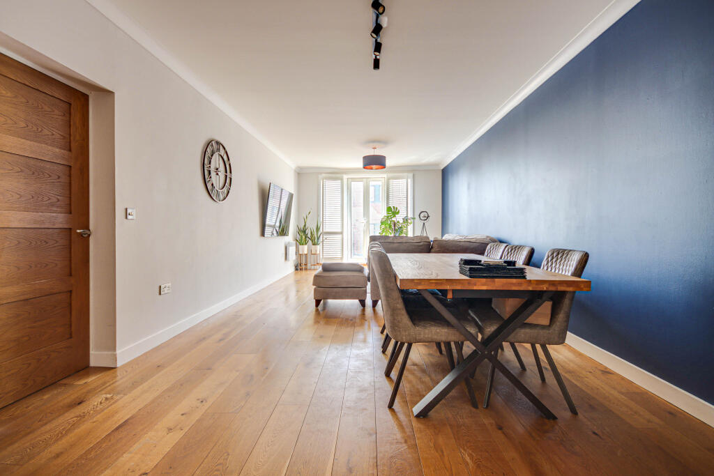 Living/Dining Room