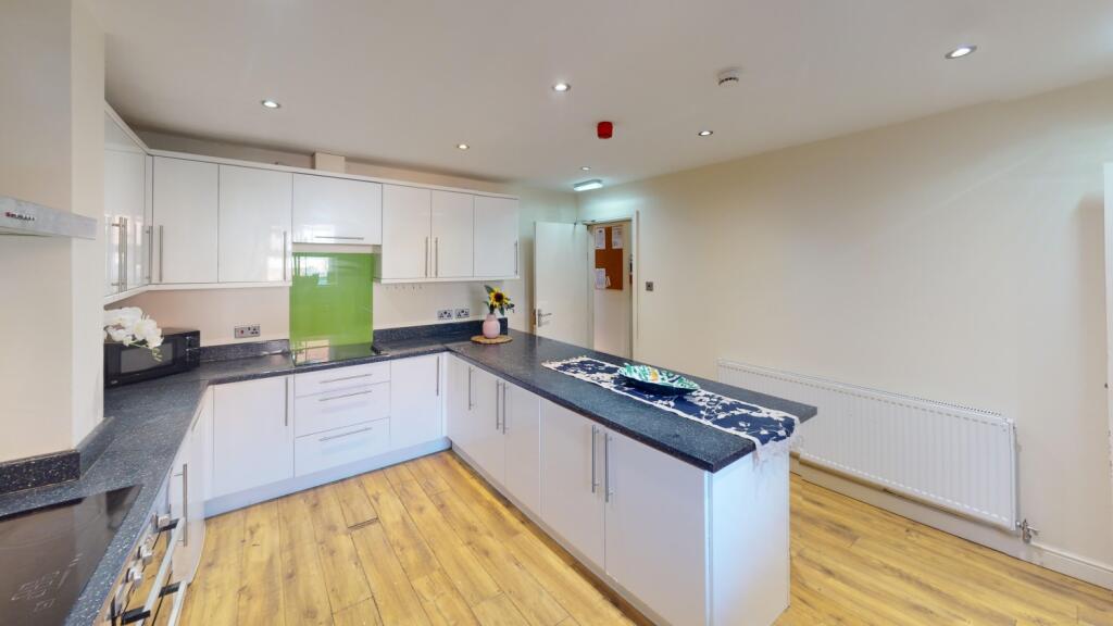 2-Alpha-Terrace-Kitchen