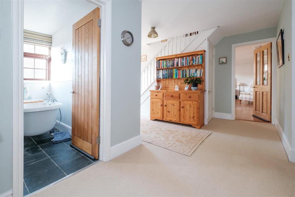 Parry_3 Leigh court Pillaton-21.jpg