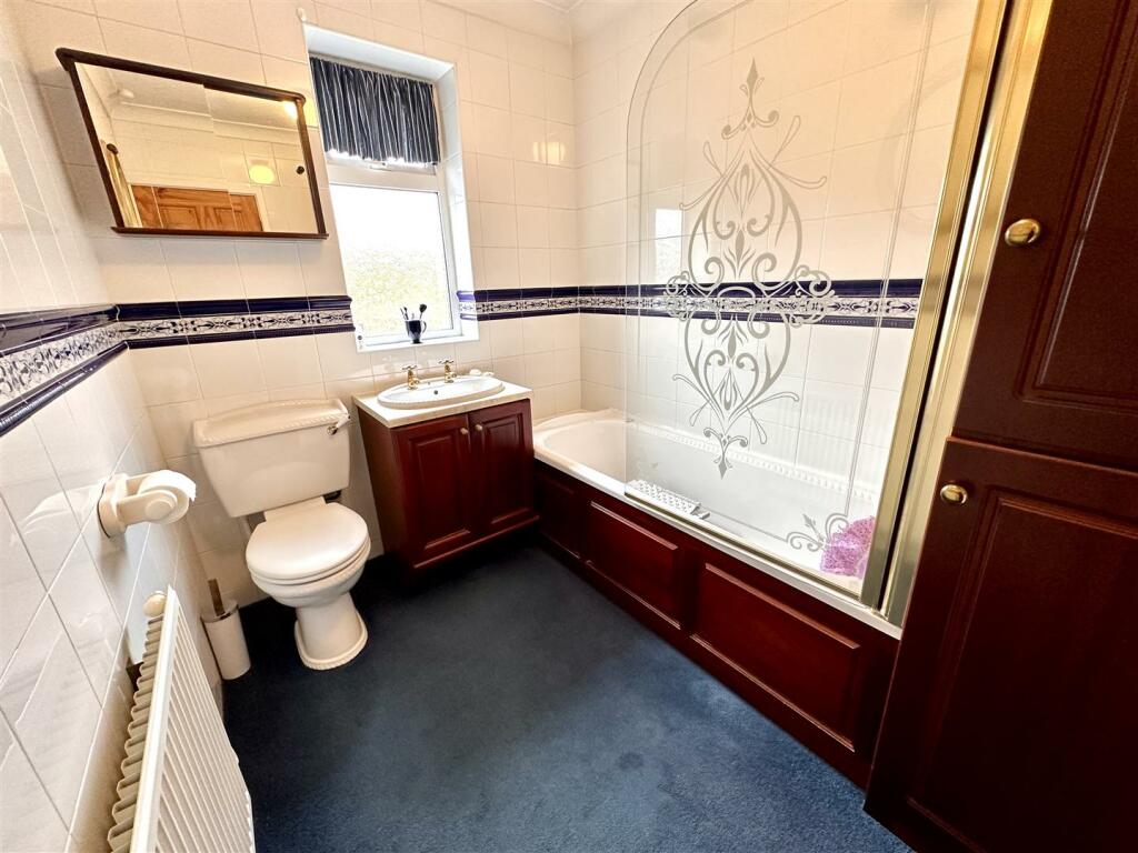 Family Bathroom