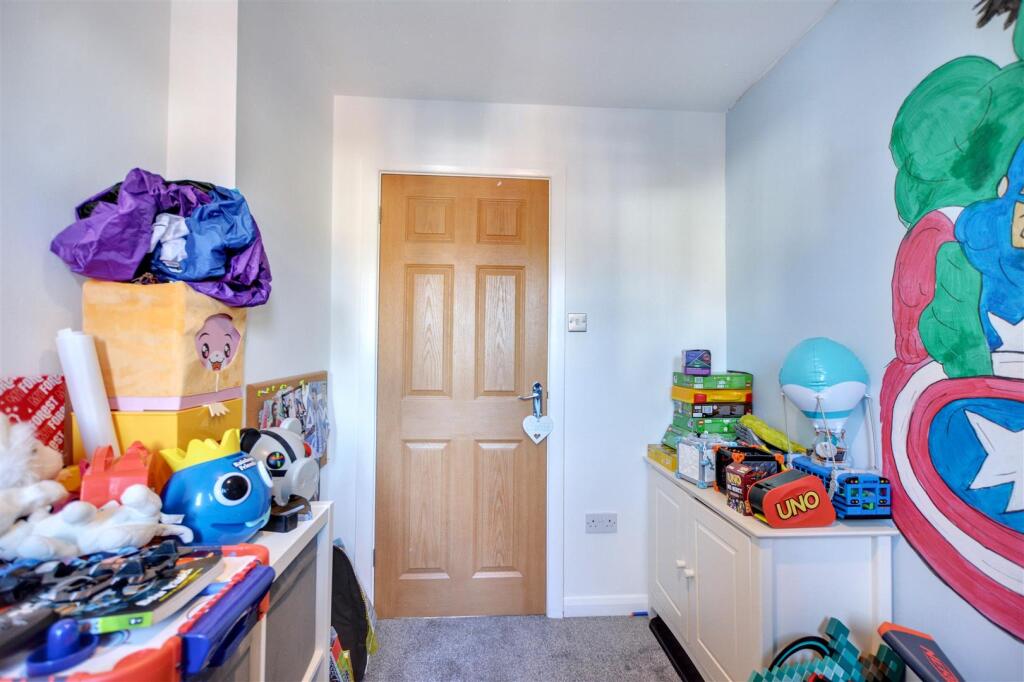 Bedroom 4_2.jpeg