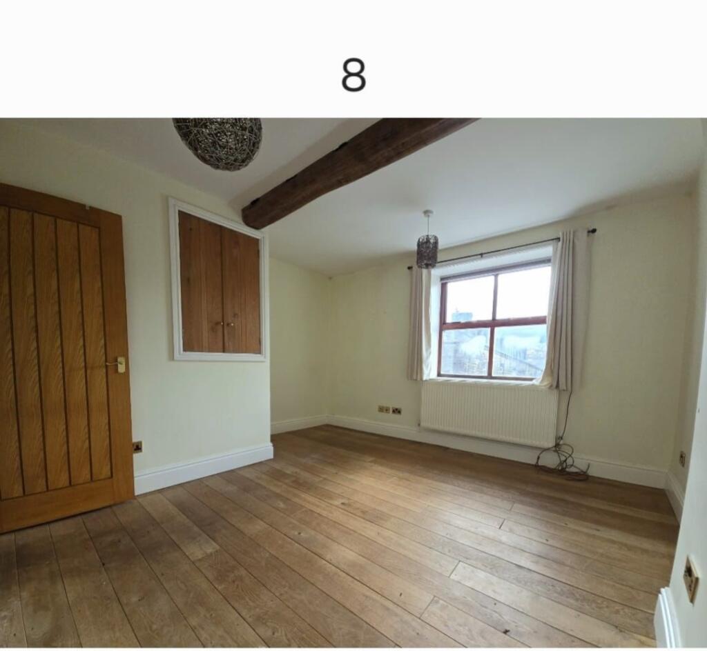 Master bedroom 1