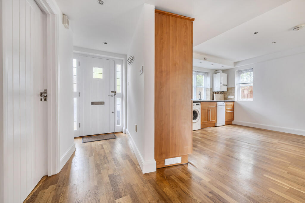 1350442-8-68c2eb1...