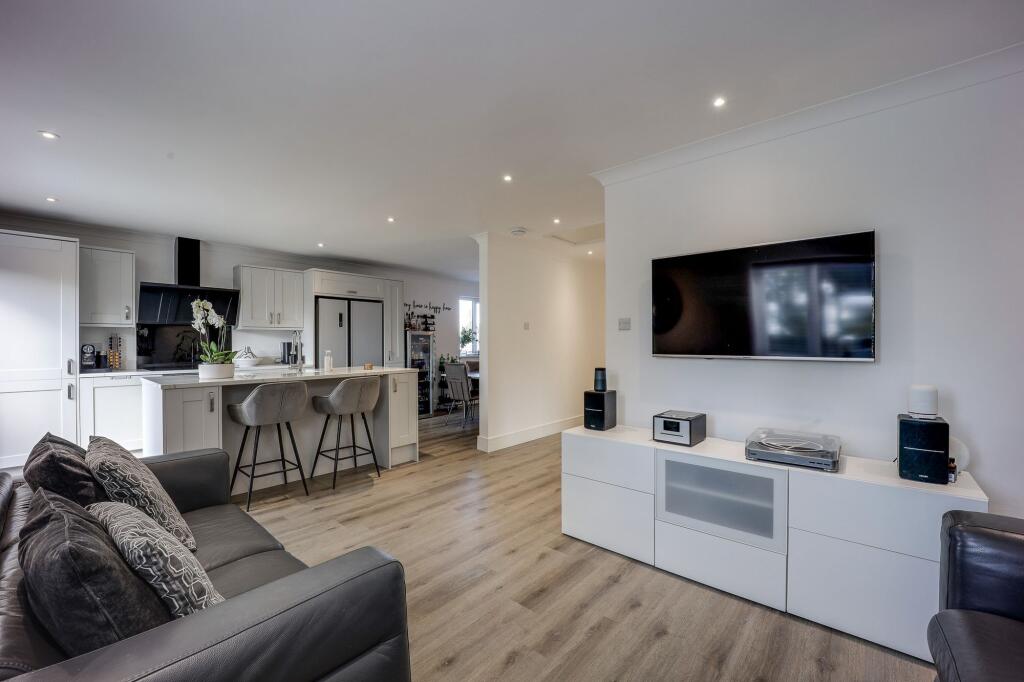 Open Plan Lounge/Kitchen/Dining Room