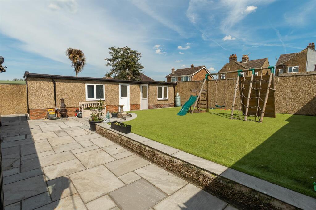Rear Garden.jpg