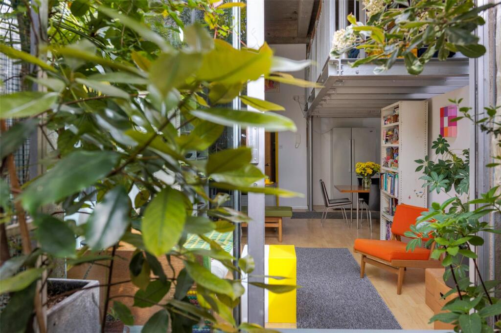 5 King Edward's Road