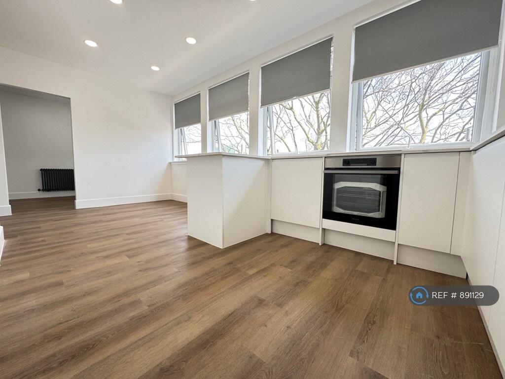 Flat 16 - £1075