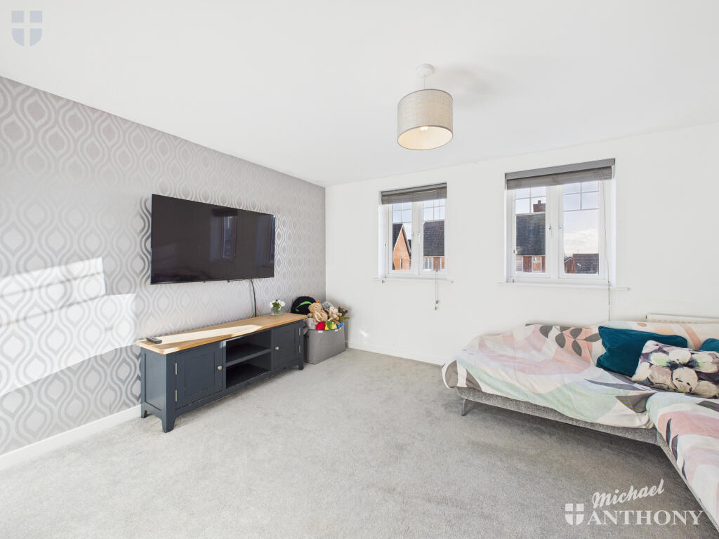 CAM03852G0-PR0483-STILL006