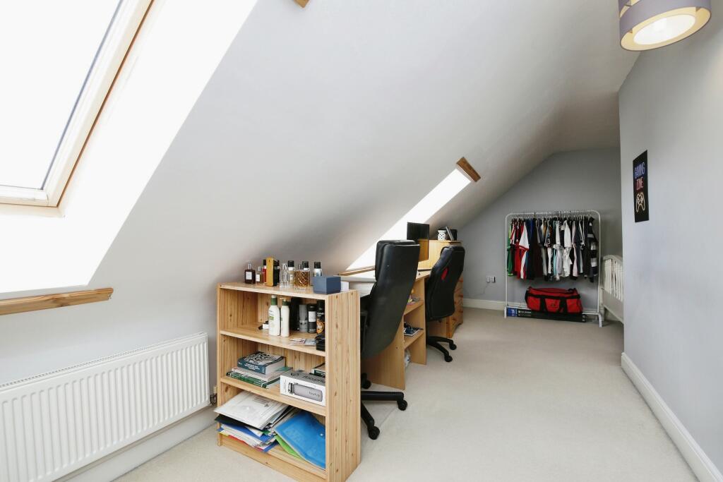 Bedroom Seven