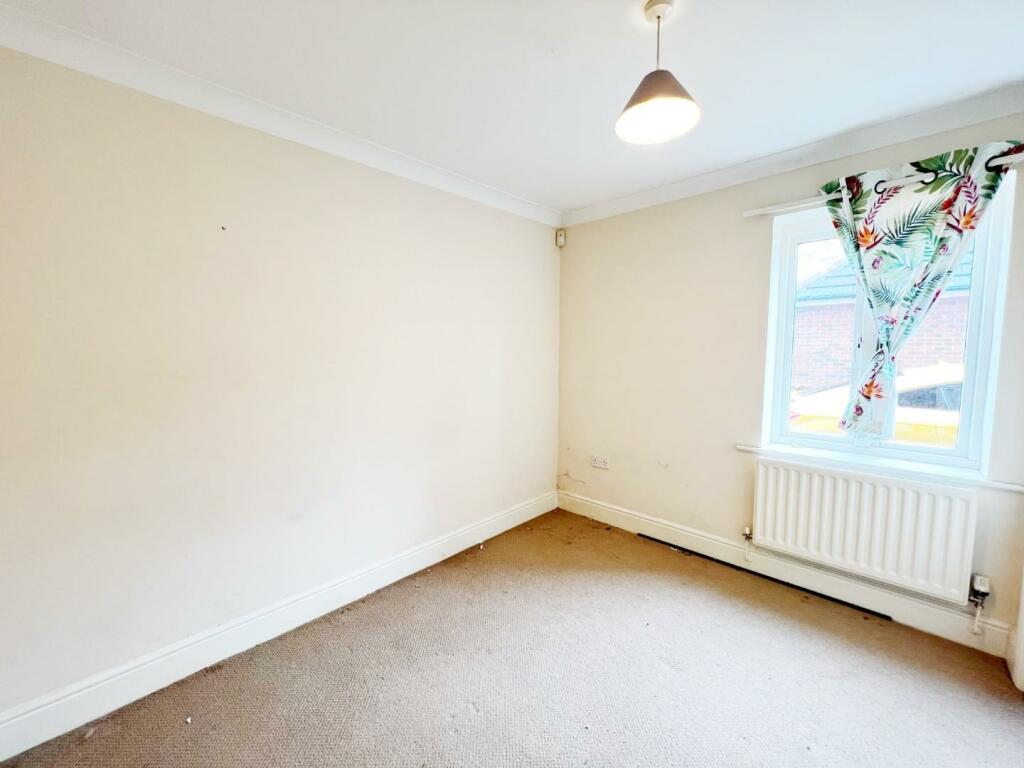 Bedroom 2.jpg