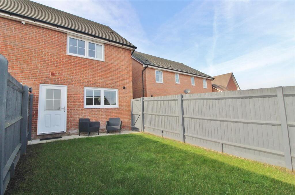 REAR GARDEN -