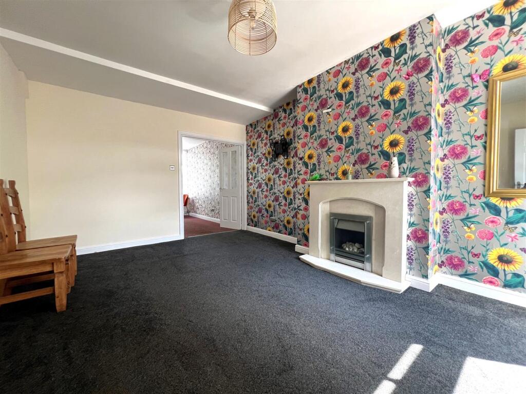 dining room.jpg