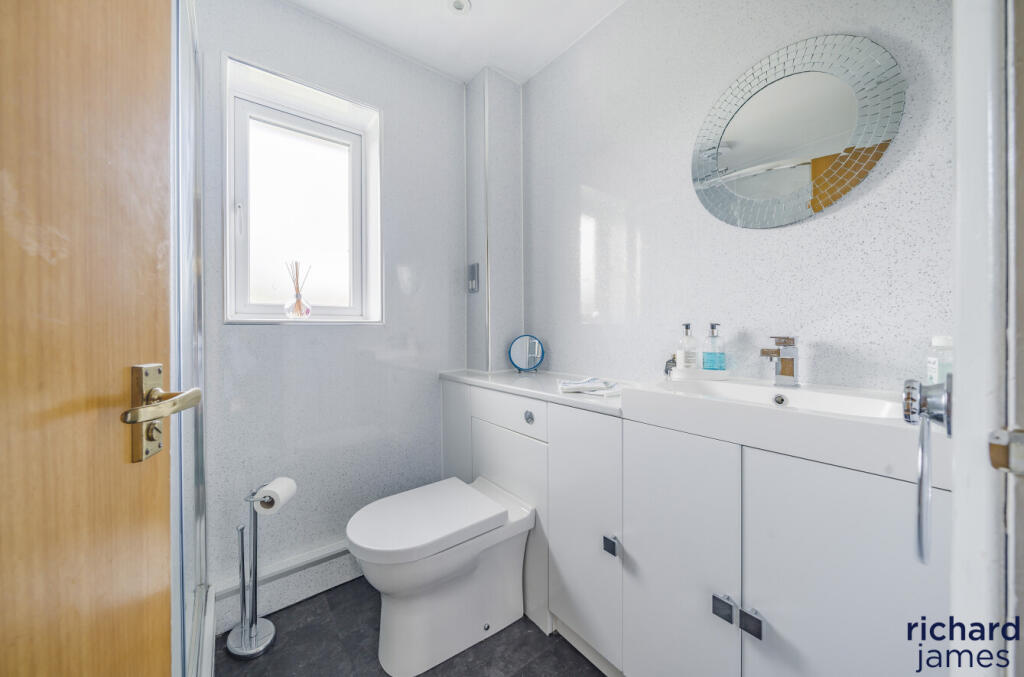 a6ec4281-d00e-442...