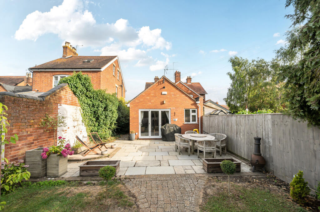 1328135-1-687944a...