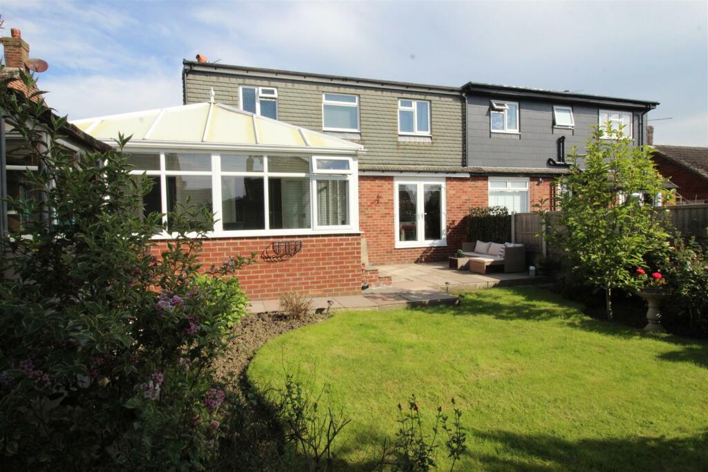 Marquis Drive, 10 Rear 2.JPG