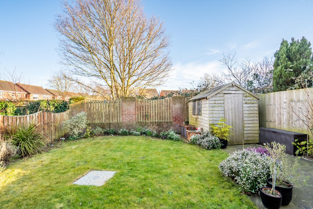 dorrington close_...