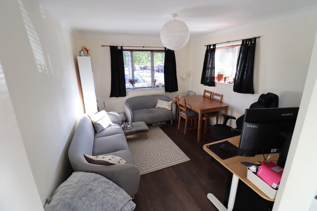 Manor Farm Road, Southampton, Hampshire, SO18