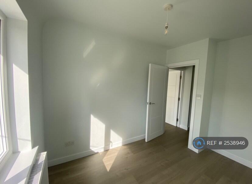 Single Bedroom