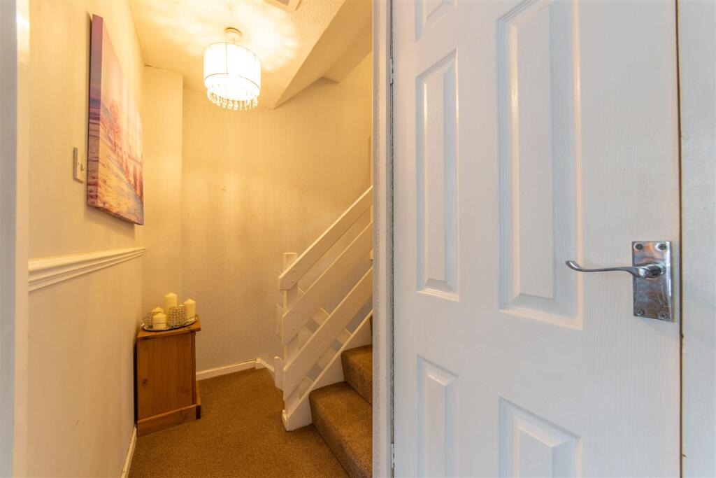 11 Hafod Court Road-6.jpg