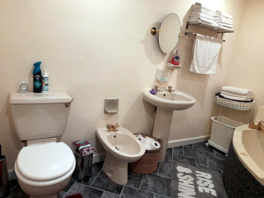 Ensuite