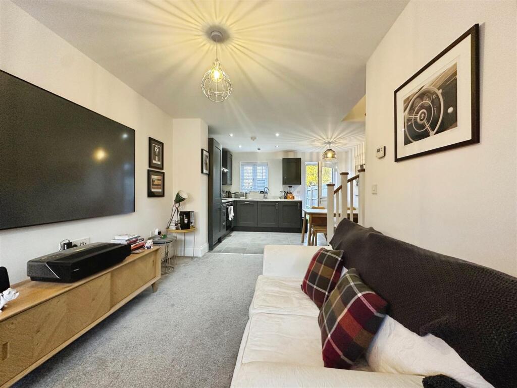 fdeadc24--4B17-A322-F0512AB8ABB1-60458-000010E5EBB