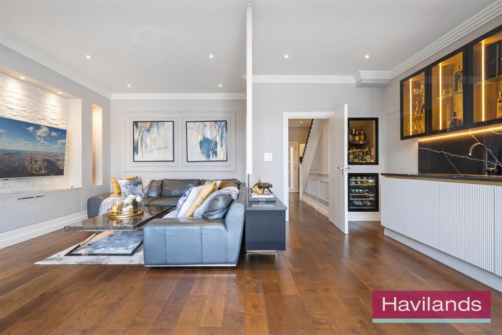 Queen Annes Grove-57.jpg