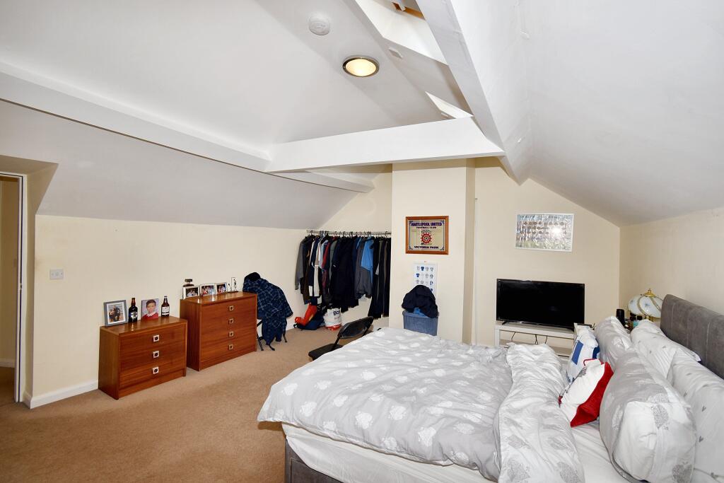 Flat 1, 10 High Street, Stokesley, North Yorkshire TS9 5DQ