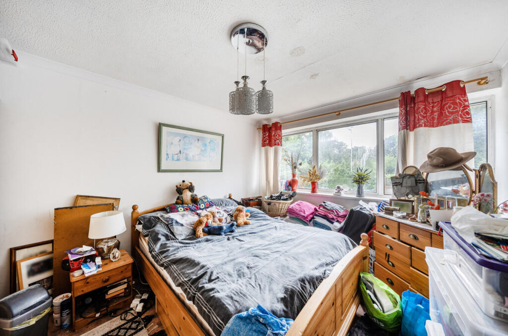 1309923-11-686da4...