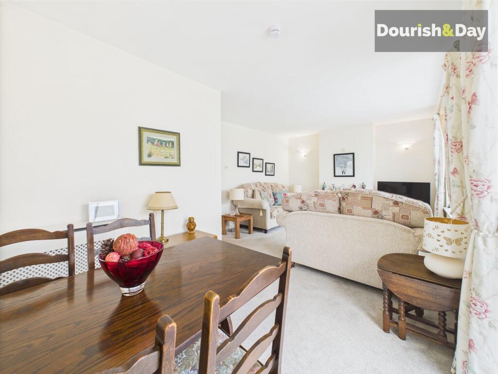 Living / Dining Room