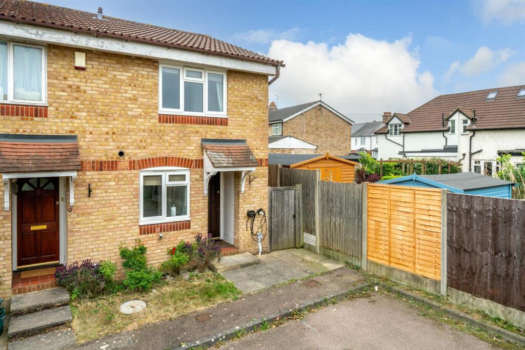 7-Carlsbury-Close-1002.jpg
