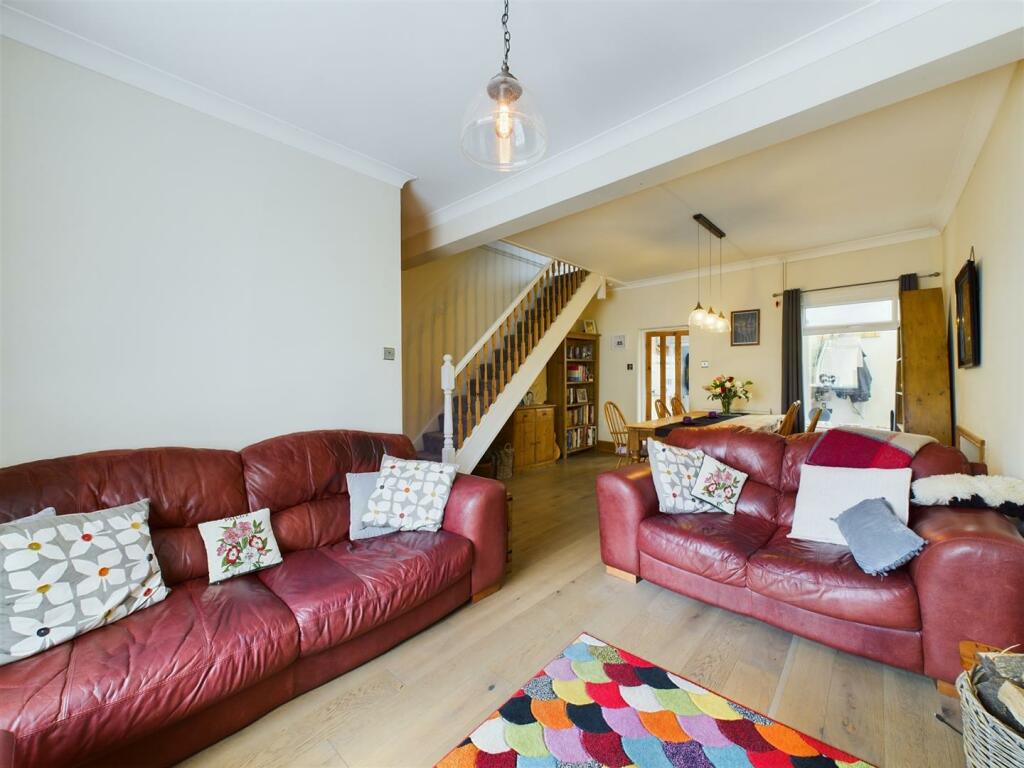 Lounge ARea