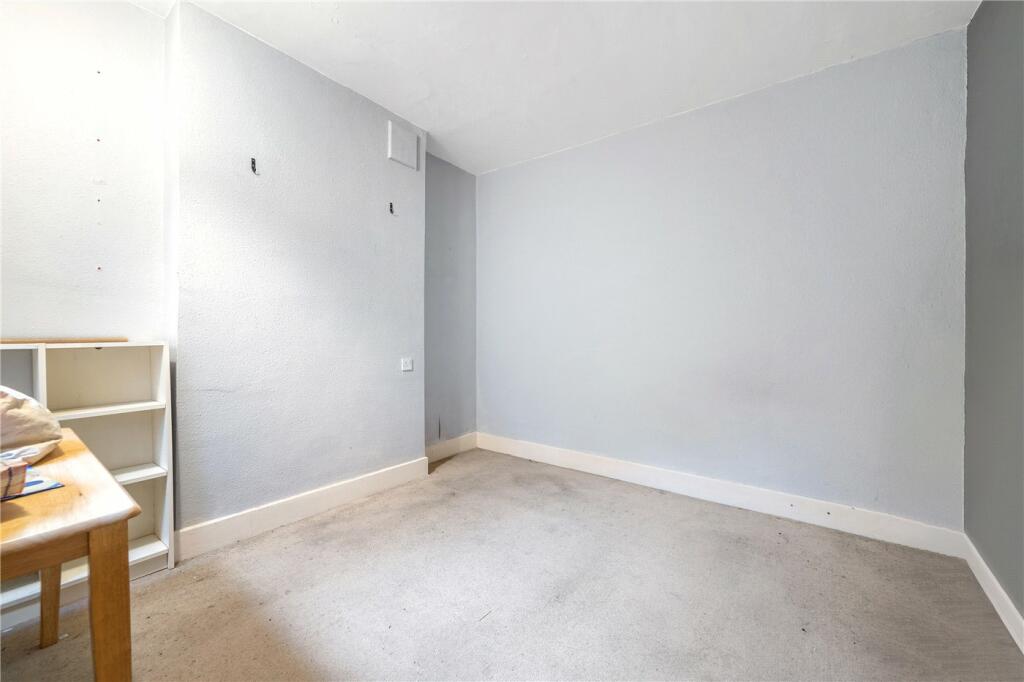 Bedroom P1