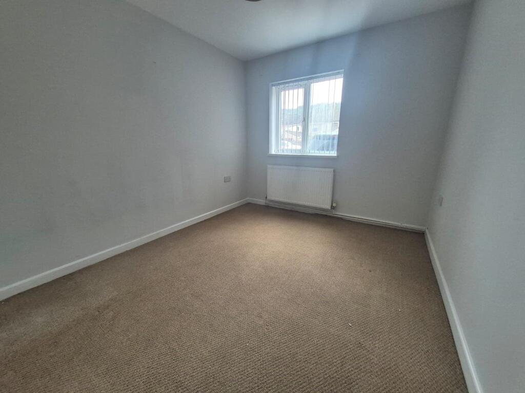 GetAttachmentThumbna