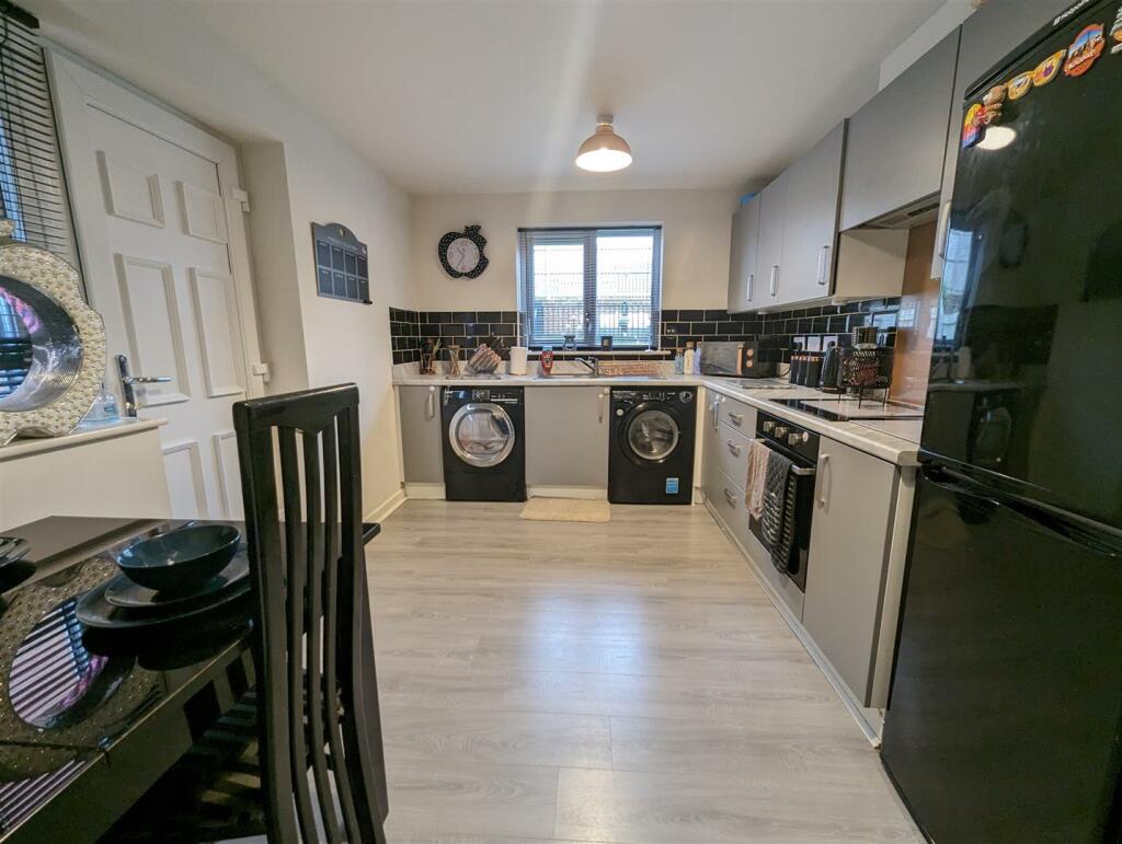 Kitchen/Breakfast Room