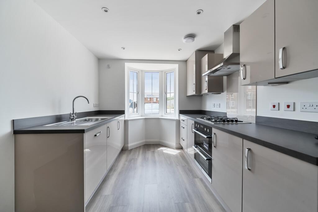 1318974-17-6863ee...