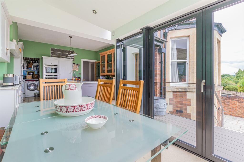 Dorchester Avenue 30-21.jpg